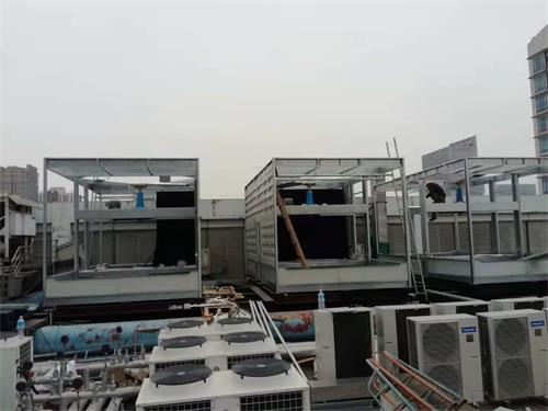 商場<a href=http://www.czthln.com/tags/10_0.html target=_blank class=infotextkey>冷卻塔噪音</a>治理